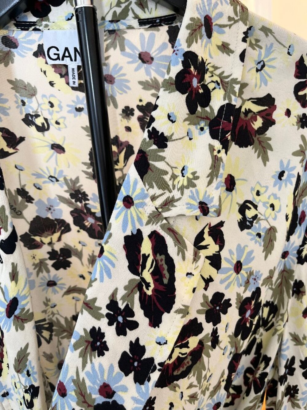 Danish shirt dress in cream floral - Size 44 - GANNI